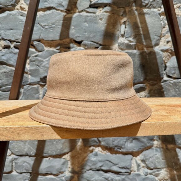 Hermès Harper H Sellier Beige Cashmere Bucket Hat - Picture 7 of 13